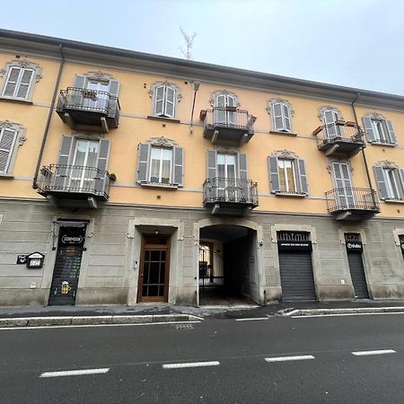 Gelsomino Appartamento Con Posto Auto Nel Centro Di Monza Exteriör bild