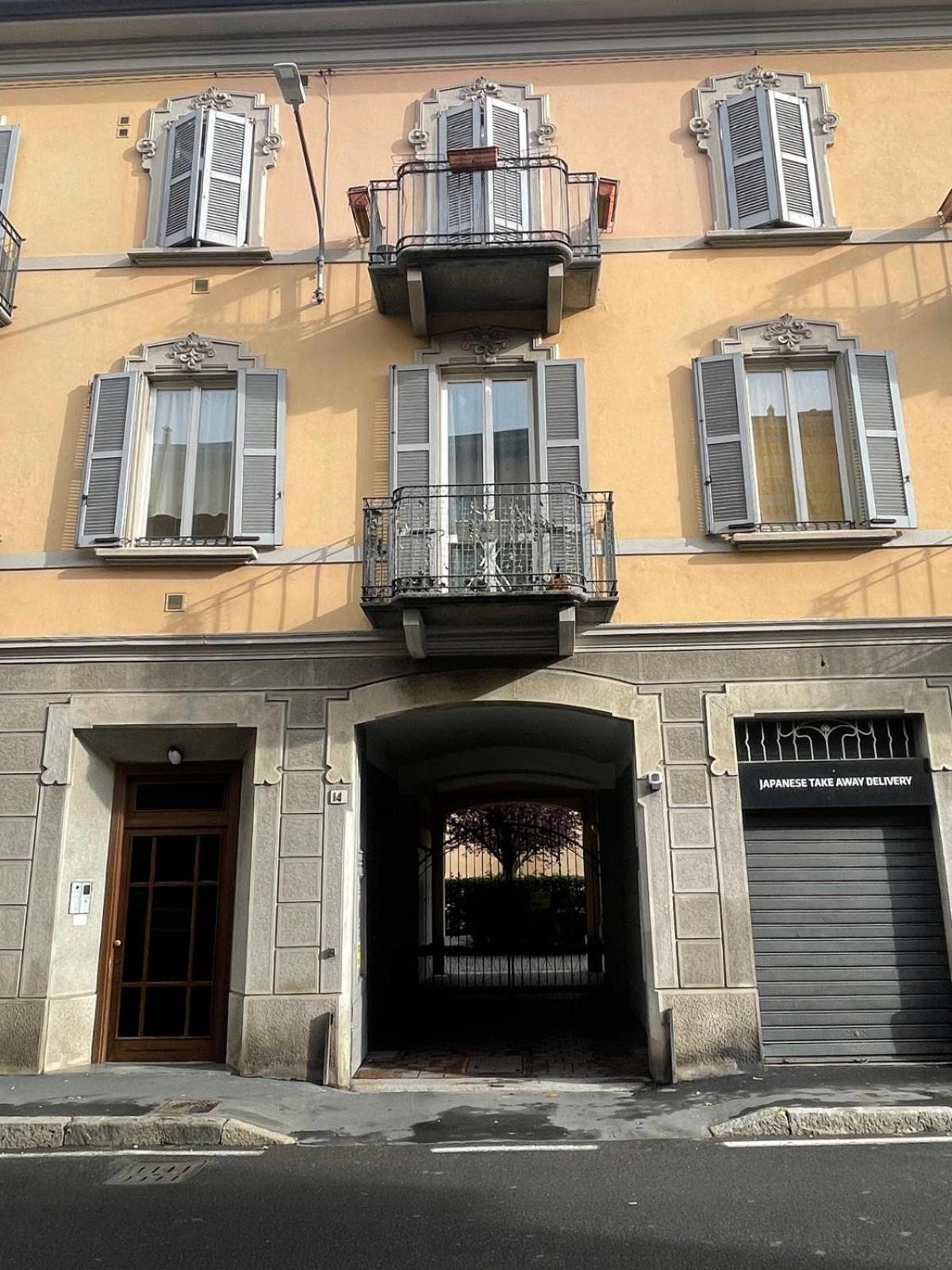 Gelsomino Appartamento Con Posto Auto Nel Centro Di Monza Exteriör bild